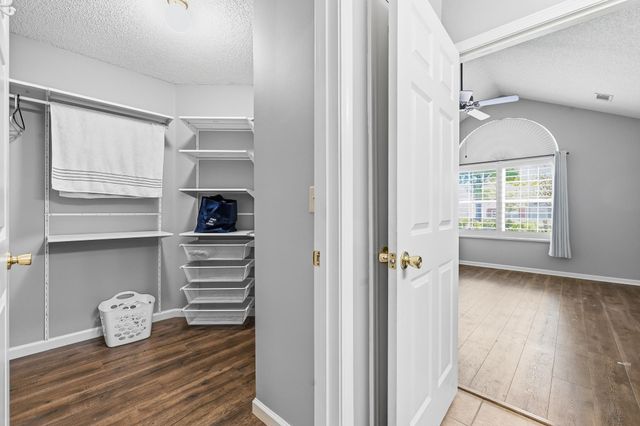 247 OAK CLUB LN, Collierville, TN 38017