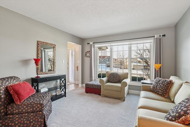 295 58th Court, West Des Moines, IA 50266