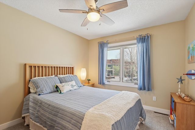 295 58th Court, West Des Moines, IA 50266