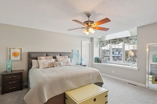 295 58th Court, West Des Moines, IA 50266