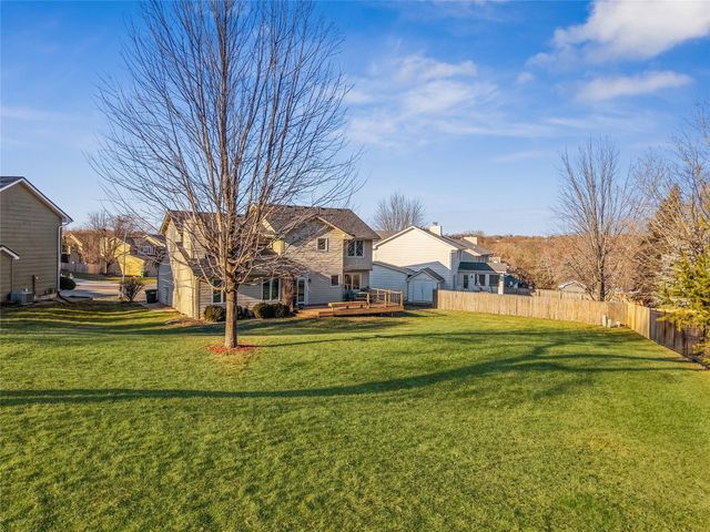 295 58th Court, West Des Moines, IA 50266