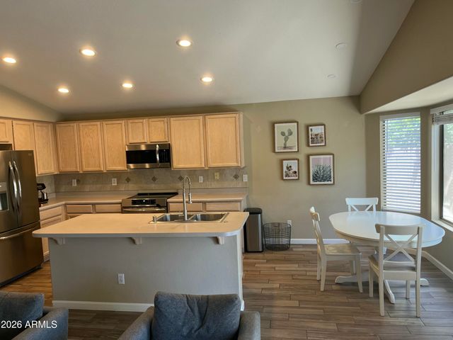 1181 W Goldfinch Way, Chandler, AZ 85286