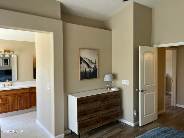 1181 W Goldfinch Way, Chandler, AZ 85286