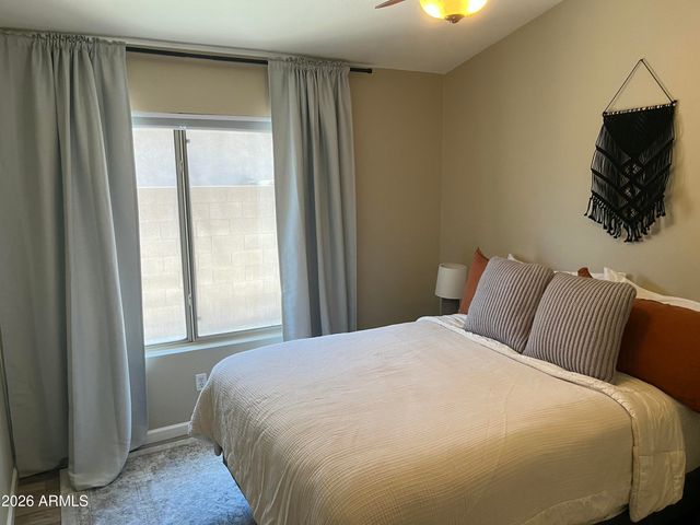 1181 W Goldfinch Way, Chandler, AZ 85286