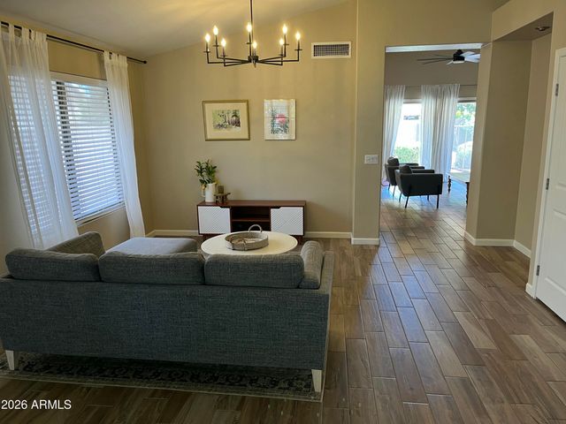 1181 W Goldfinch Way, Chandler, AZ 85286