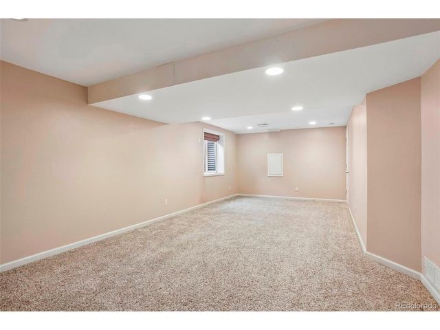 7075 Eldridge Ct, Arvada, CO 80004