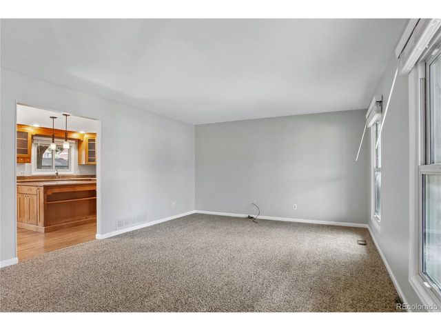 7075 Eldridge Ct, Arvada, CO 80004