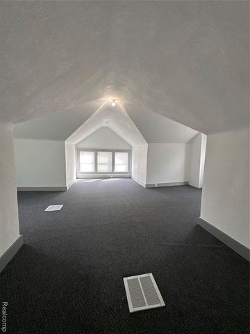 2286 Tuxedo Street, Detroit, MI 48206