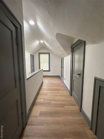 2286 Tuxedo Street, Detroit, MI 48206