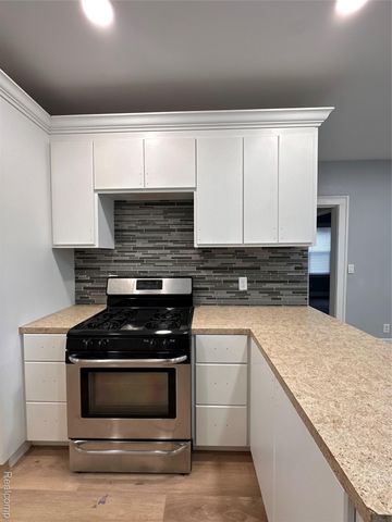 2286 Tuxedo Street, Detroit, MI 48206