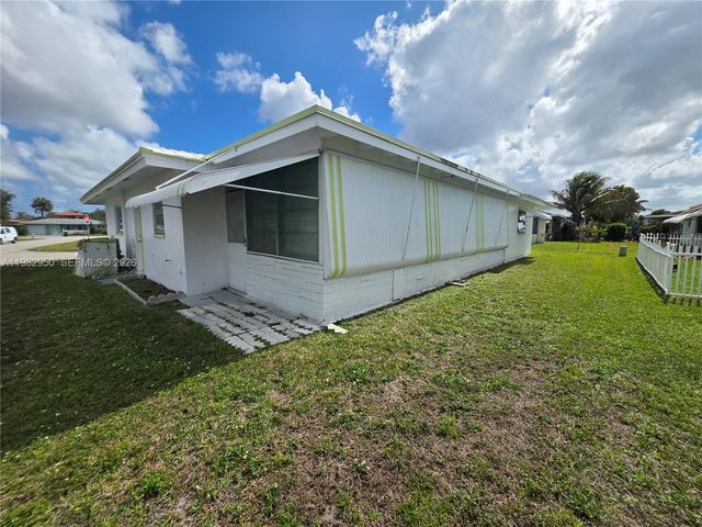 5415 NW 49th Terrace, Tamarac, FL 33319