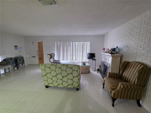5415 NW 49th Terrace, Tamarac, FL 33319