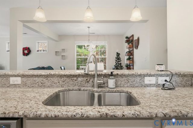 14536 Needham Market Rd, Midlothian, VA 23112