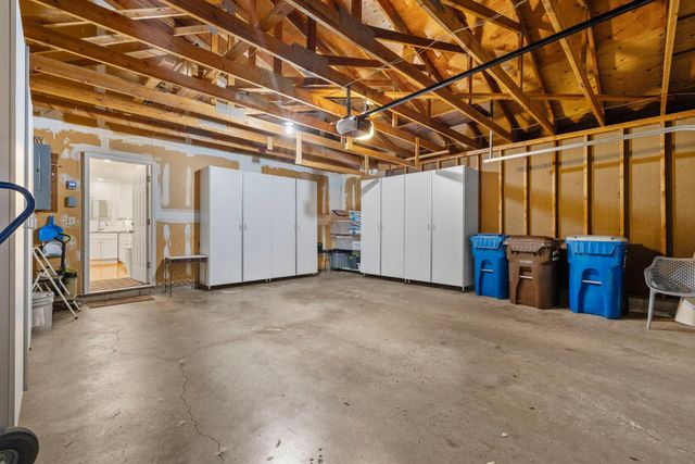 1185 weston, Plymouth, MN 55447