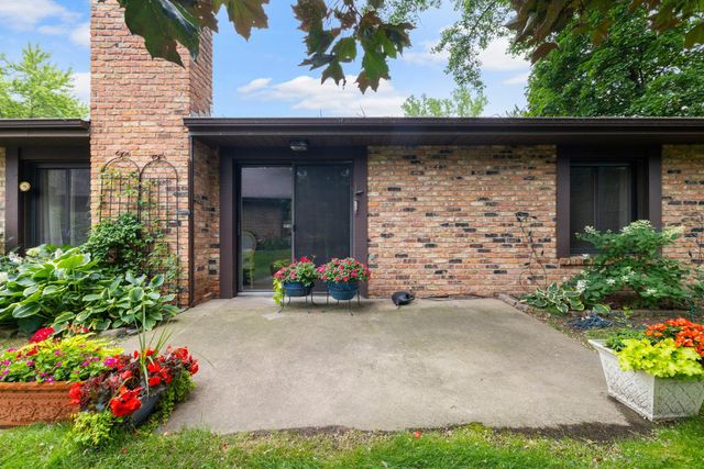 1185 weston, Plymouth, MN 55447