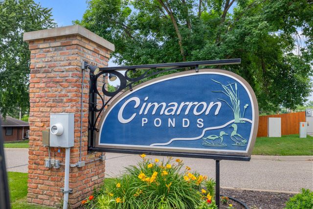 1185 weston, Plymouth, MN 55447