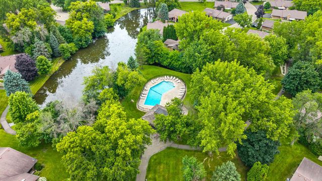 1185 weston, Plymouth, MN 55447