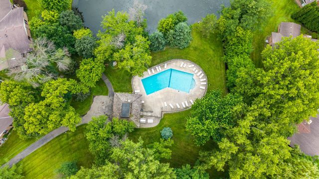 1185 weston, Plymouth, MN 55447