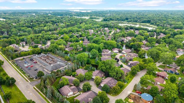 1185 weston, Plymouth, MN 55447