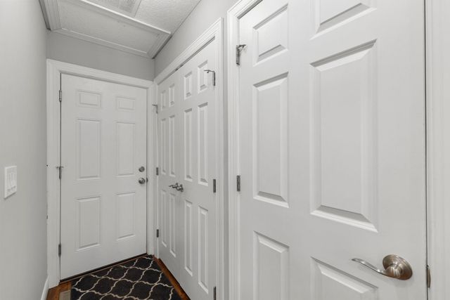 1185 weston, Plymouth, MN 55447