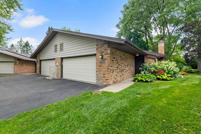 1185 weston, Plymouth, MN 55447