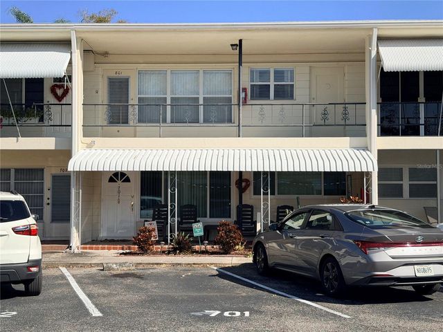 4141 56TH WAY N 801, Kenneth City, FL 33709