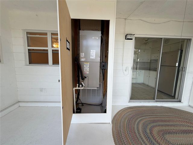 4141 56TH WAY N 801, Kenneth City, FL 33709