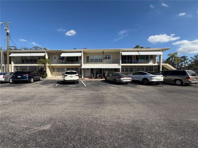 4141 56TH WAY N 801, Kenneth City, FL 33709