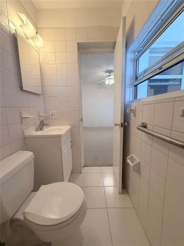 4141 56TH WAY N 801, Kenneth City, FL 33709