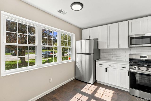 276 Temple Hill Road 1305, New Windsor, NY 12553