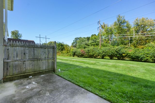 276 Temple Hill Road 1305, New Windsor, NY 12553