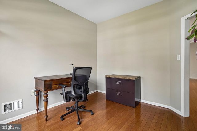 40 RAINFLOWER LN, West Windsor, NJ 08550
