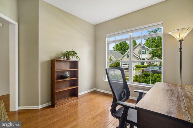 40 RAINFLOWER LN, West Windsor, NJ 08550