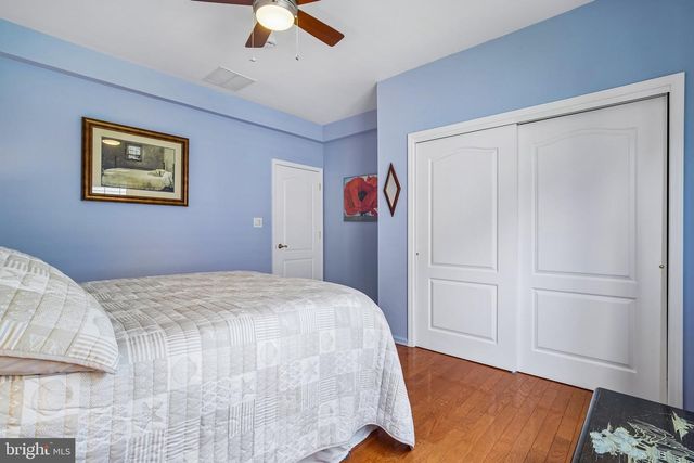 40 RAINFLOWER LN, West Windsor, NJ 08550