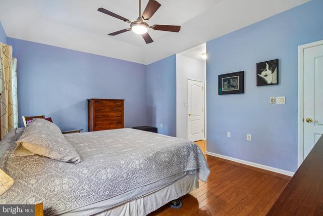 40 RAINFLOWER LN, West Windsor, NJ 08550