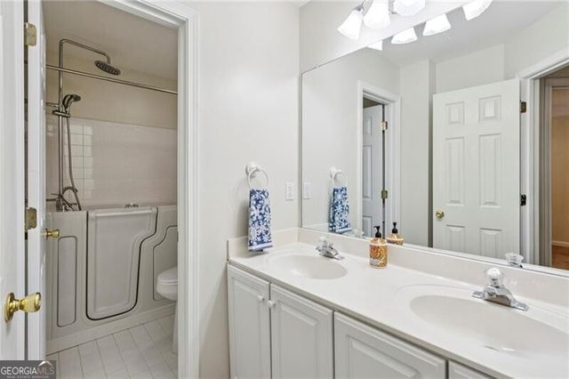934 Chesterfield Place NW, Marietta, GA 30064