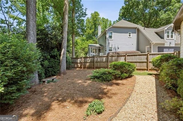 934 Chesterfield Place NW, Marietta, GA 30064