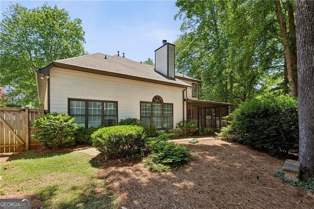 934 Chesterfield Place NW, Marietta, GA 30064