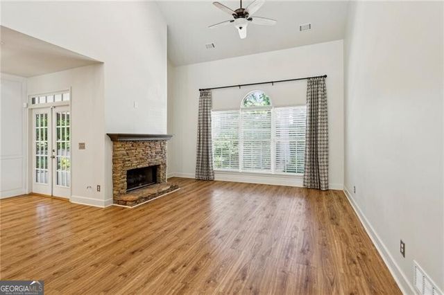 934 Chesterfield Place NW, Marietta, GA 30064