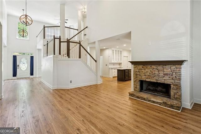 934 Chesterfield Place NW, Marietta, GA 30064