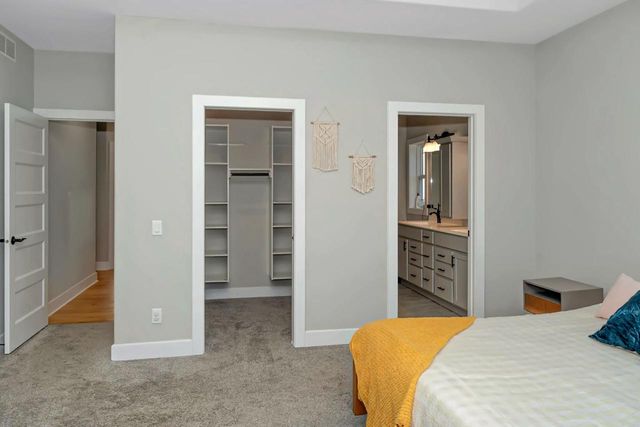 822 Ronald Overlook, Waunakee, WI 53597