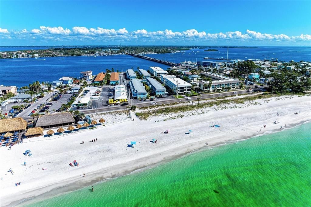 611 GULF DRIVE N D27, Bradenton Beach, FL 34217