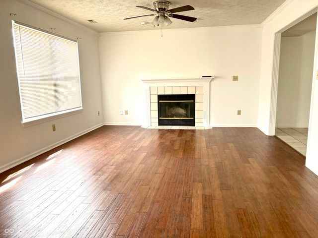 11052 Oakspring Drive, Indianapolis, IN 46239