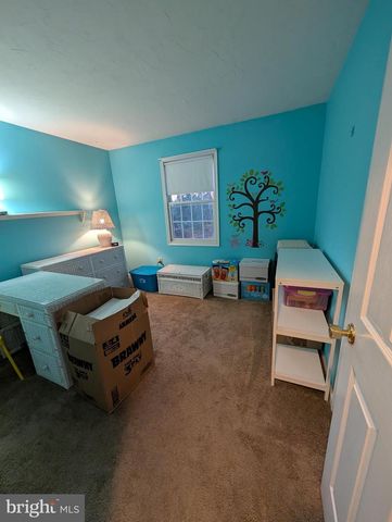 15 YORKTOWNE CT, Littlestown, PA 17340