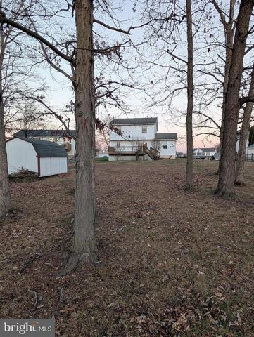 15 YORKTOWNE CT, Littlestown, PA 17340