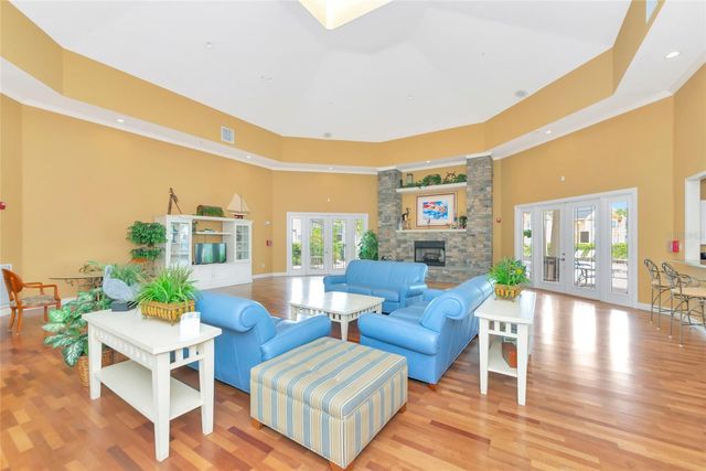 5560 ROSEHILL ROAD 201, Sarasota, FL 34233