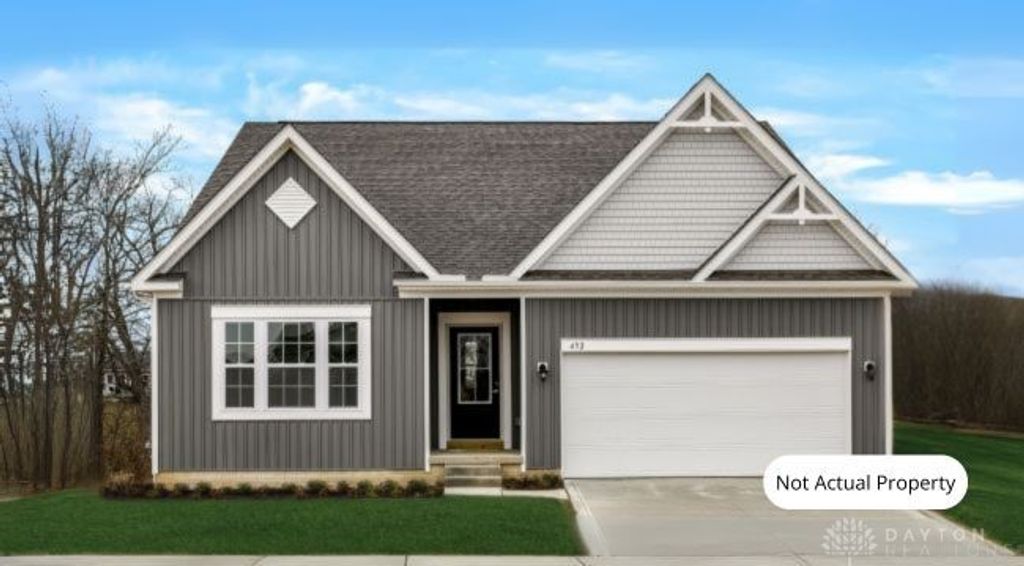 25 Chestnut Street, Springboro, OH 45066