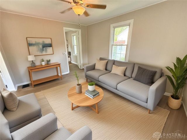 2128 Lamberton Street, Middletown, OH 45044