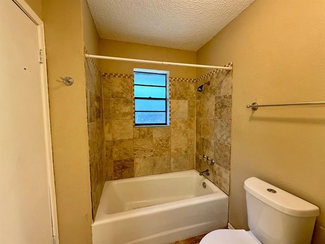 6612 Crow Circle, Oklahoma City, OK 73132