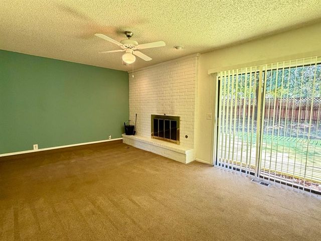 6612 Crow Circle, Oklahoma City, OK 73132